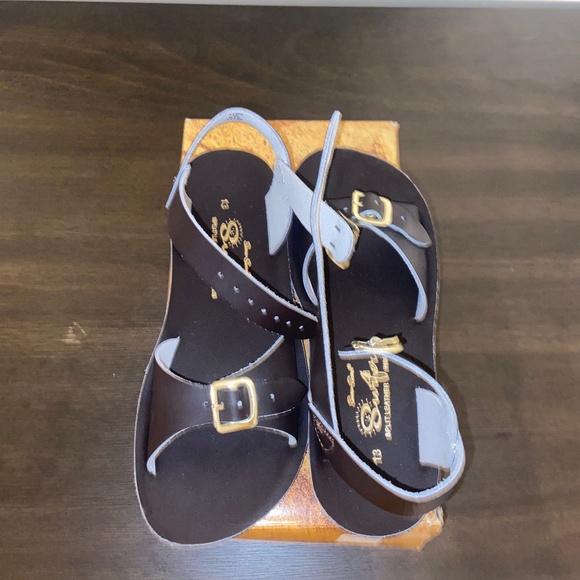 Sun-San Salt Water Sandals - Picture 1 of 3